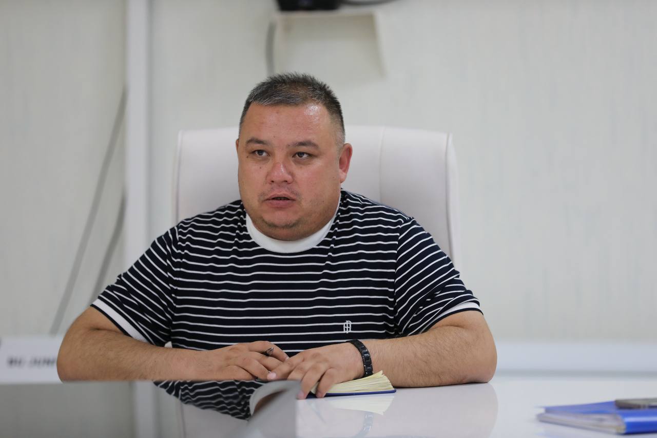 RAHBAR VA YOSHLAR MULOQOTI — HAR BIR TAKLIF E’TIBOR MARKAZIDA 2